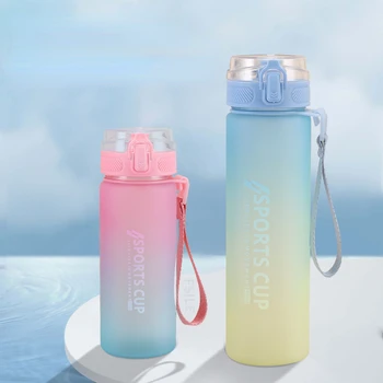 Yeni Degrade Renk Büyük Kapasiteli Taşınabilir Plastik Su Şişesi Yaratıcı Öğrenci İçme Bardağı erkek ve kadın Spor Su Bardağı