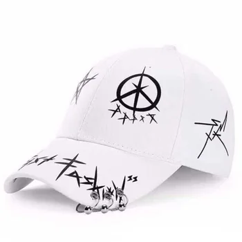 Yeni Moda Hip Hop beyzbol şapkaları Erkekler ve Kadınlar için Bahar Yaz güneş şapkaları Beyaz Renk Eşleştirme Pentagram Graffiti beyzbol şapkası