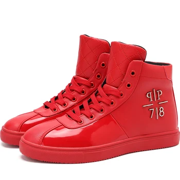 Yüksek top erkek Kırmızı Sneakers Düz Deri tasarım ayakkabı Erkekler İçin Platformu gündelik ayakkabı Erkekler Parlak Paten Ayakkabı Tenis Masculino